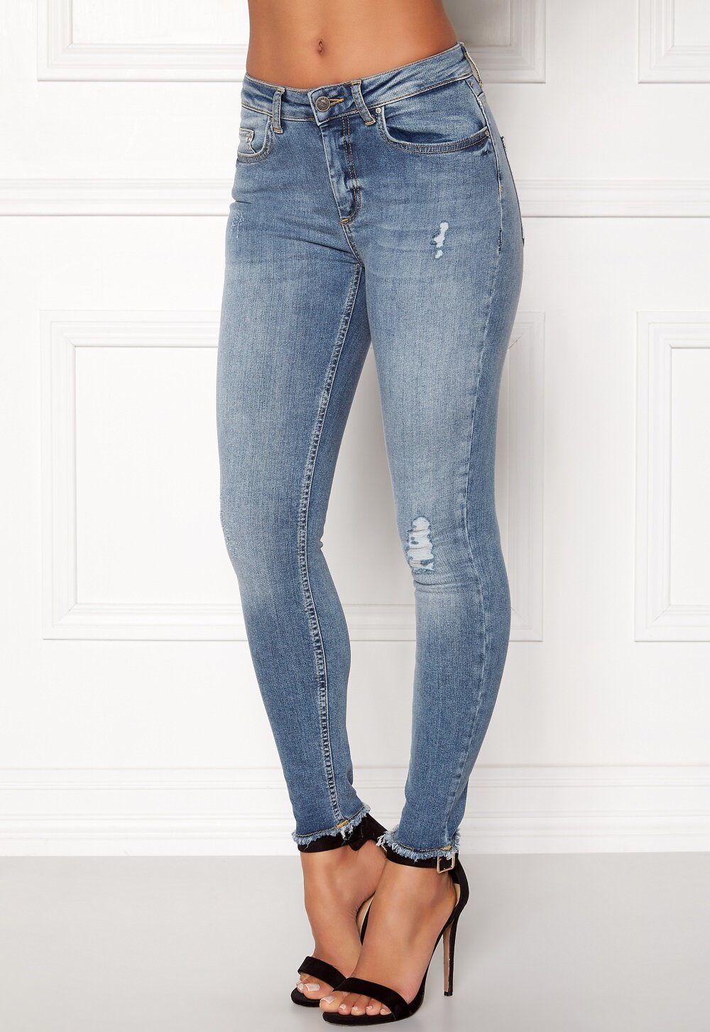 only blush mid waist skinny