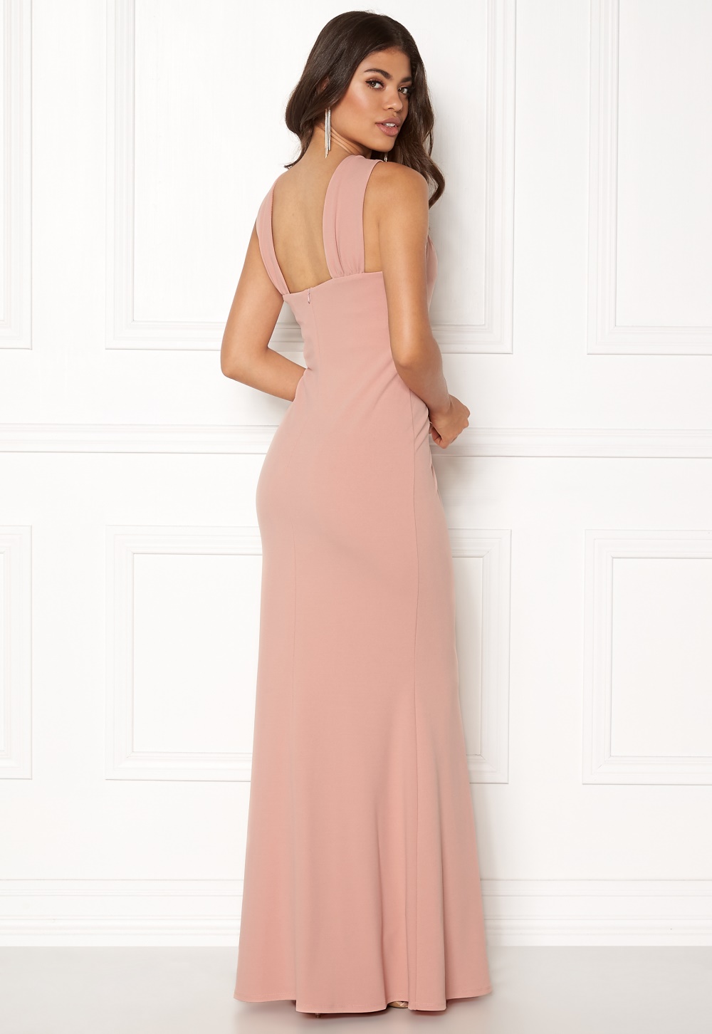 maxi nude