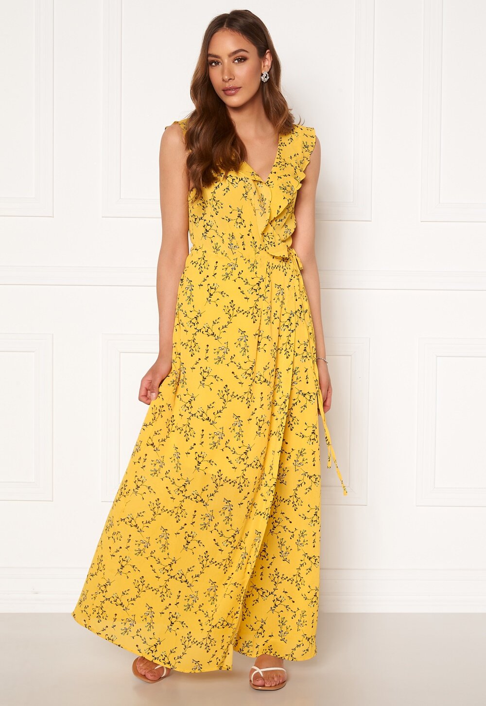 Rut & Circle Serina Maxi Dress Yellow Flower - Bubbleroom