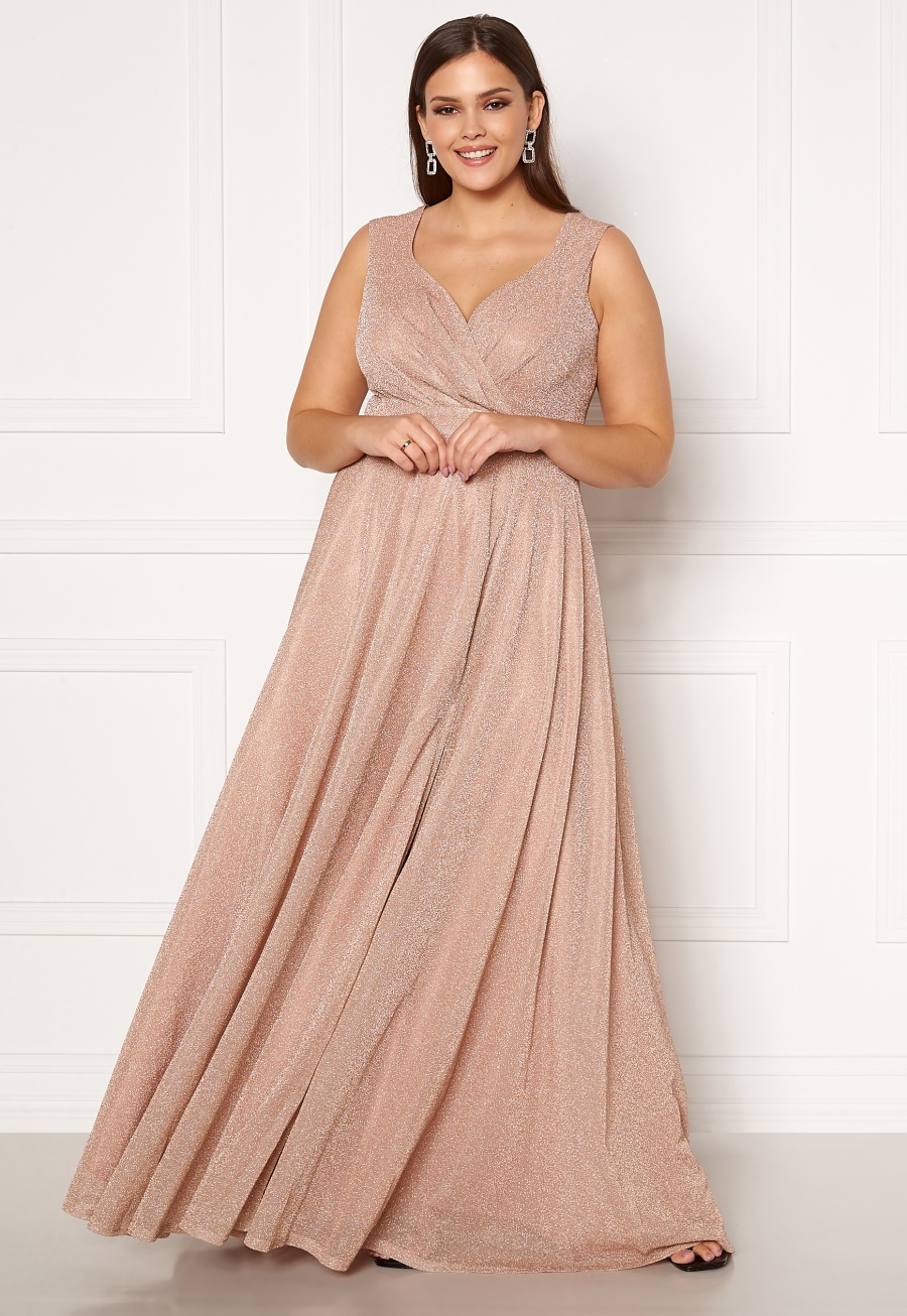curve gowns