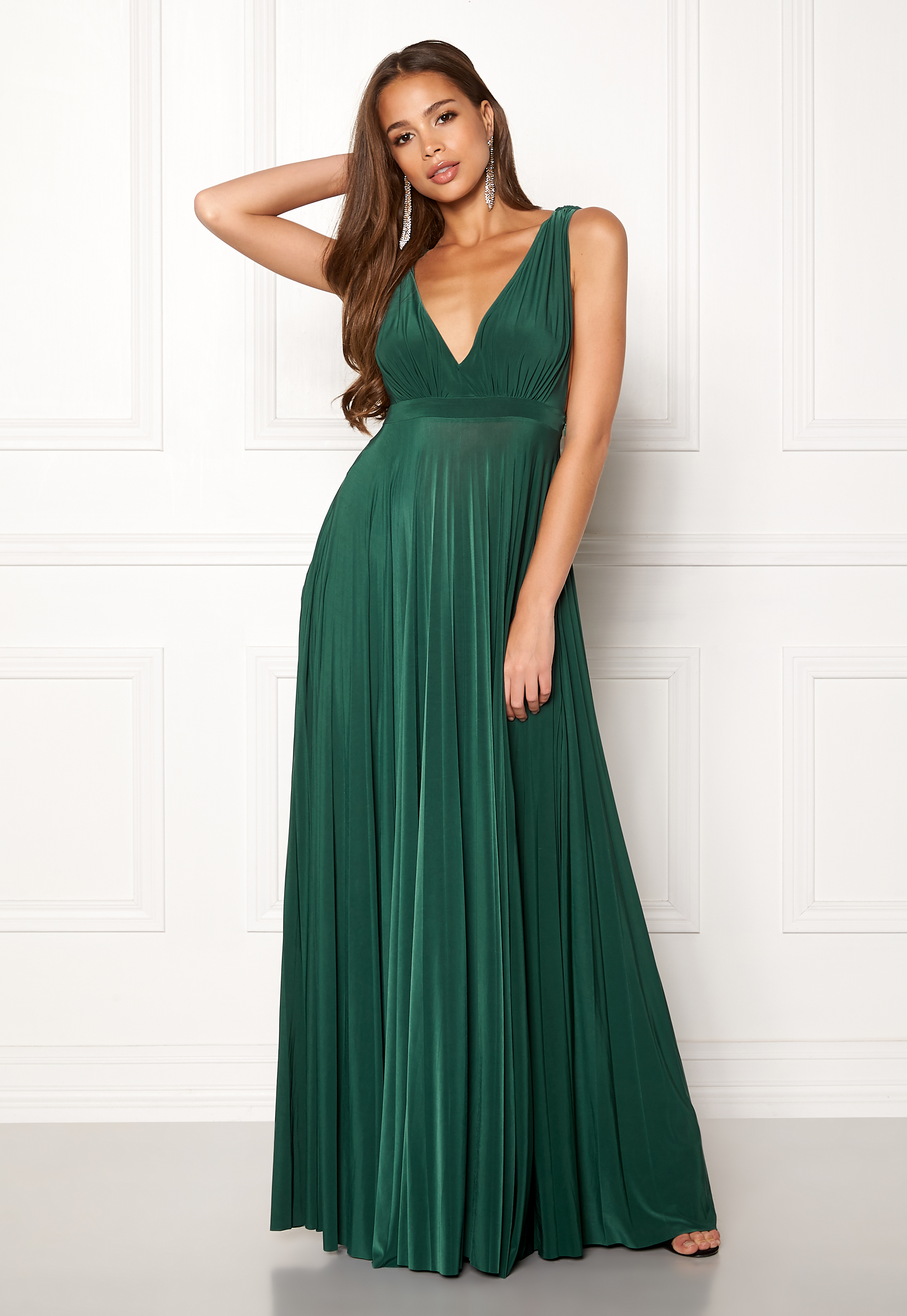 Goddiva Pleated Oscar Maxi Dress Green - Bubbleroom