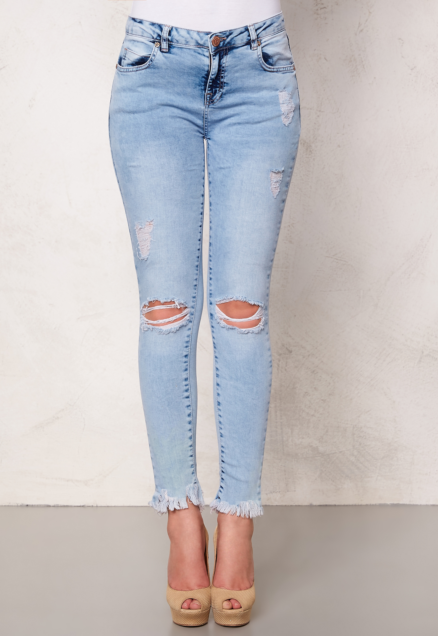 acid wash ripped jeans