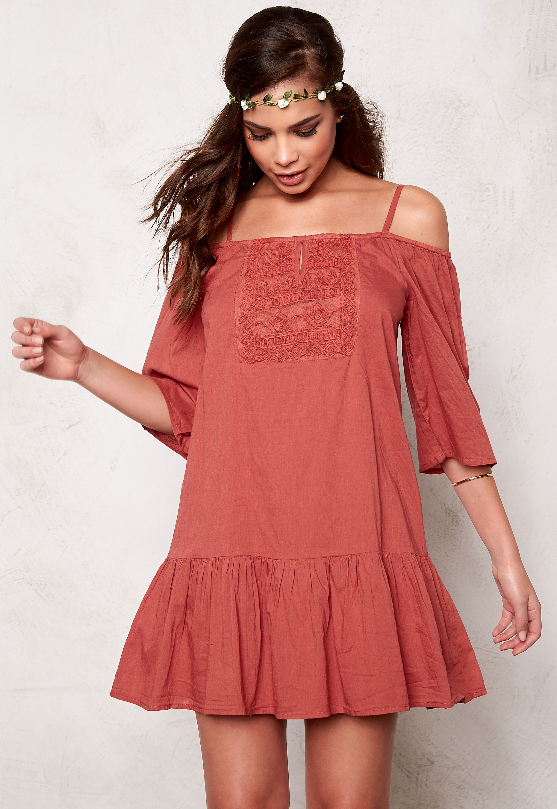 only off shoulder dress