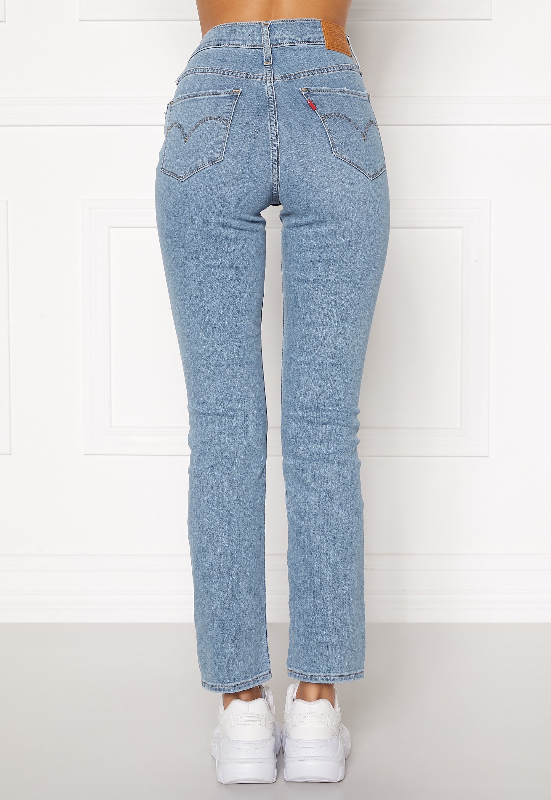 LEVI'S 724 High Rise Straight Los 