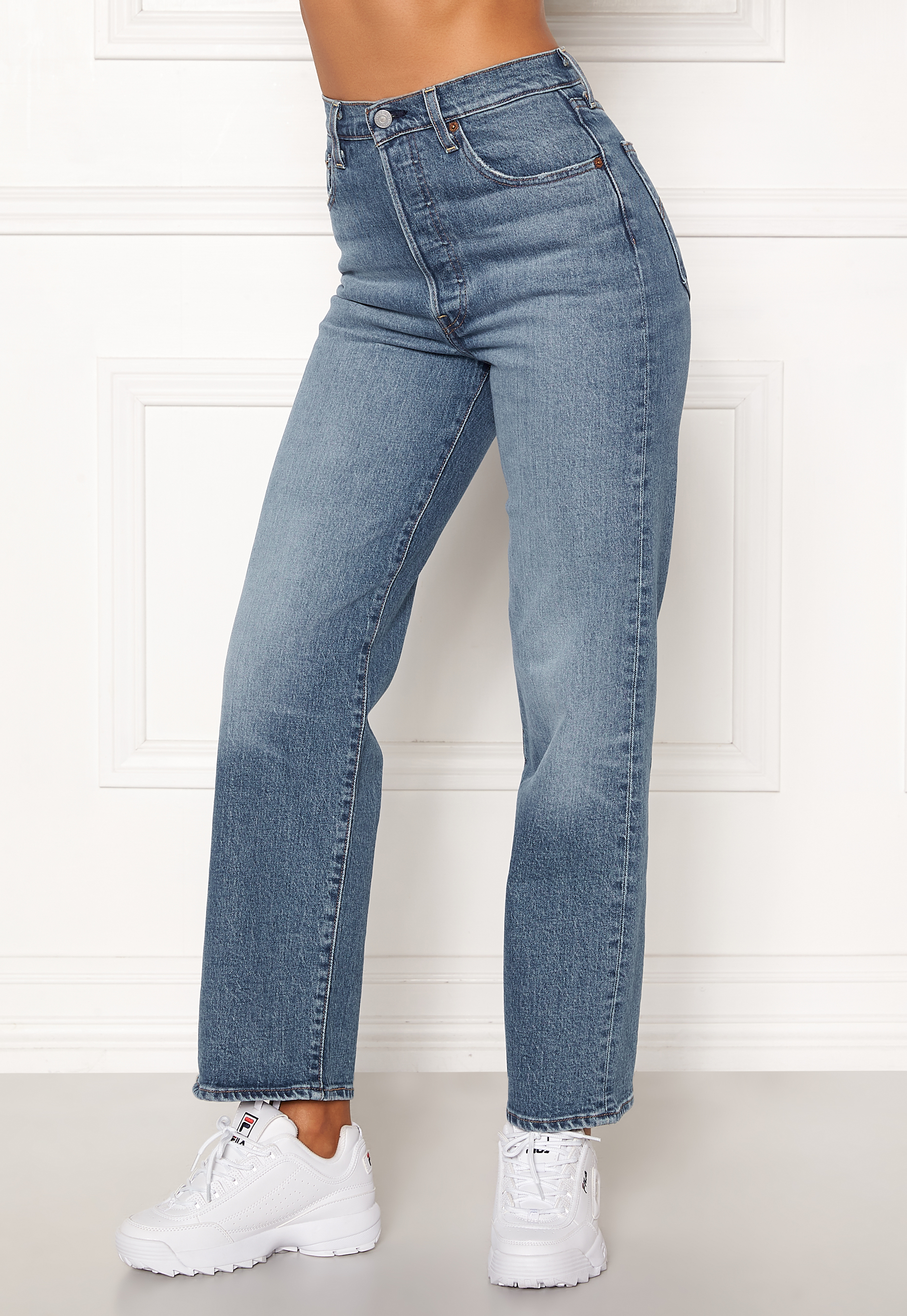 Ouf! 20+ Faits sur Ribcage Straight Ankle Jeans! Straight leg jeans in ...