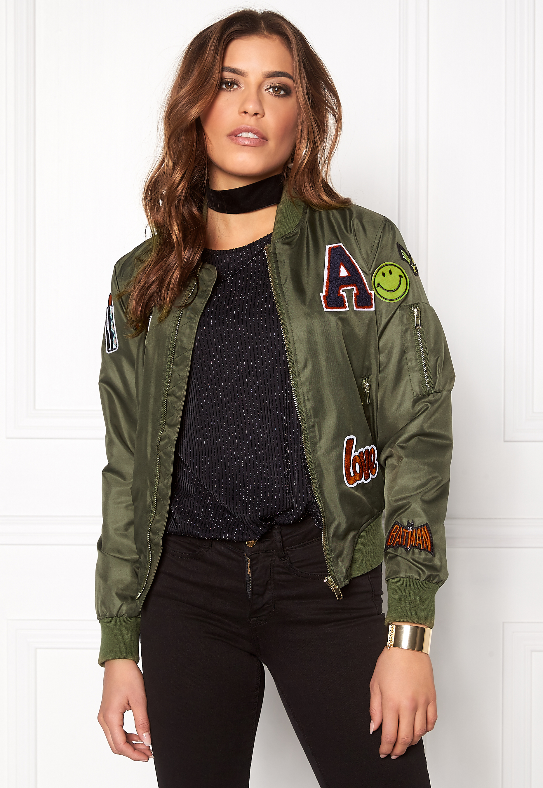 Sisters Point Lusa Patch Bomber Jacket Olive Green - Bubbleroom