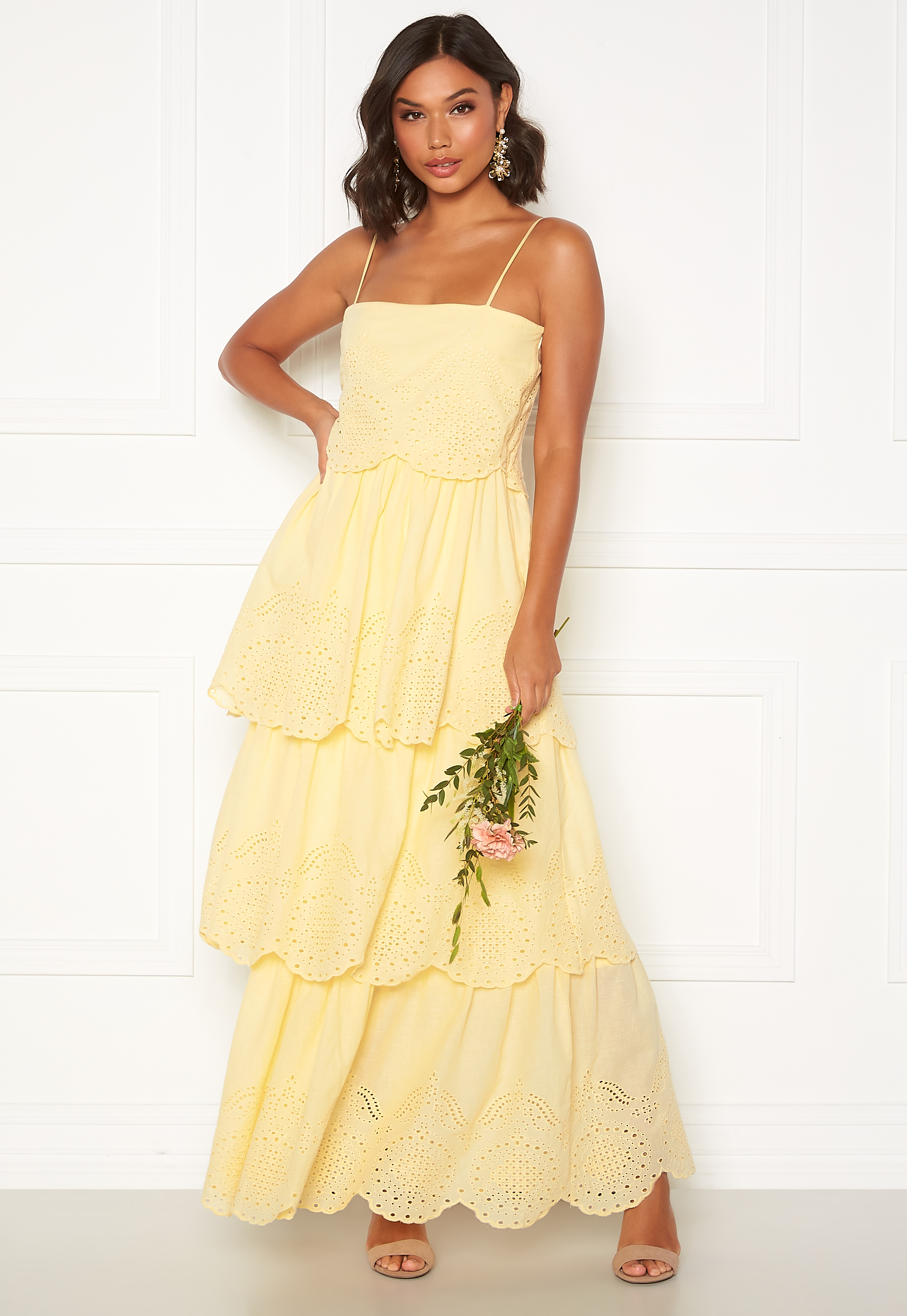 frill gown design