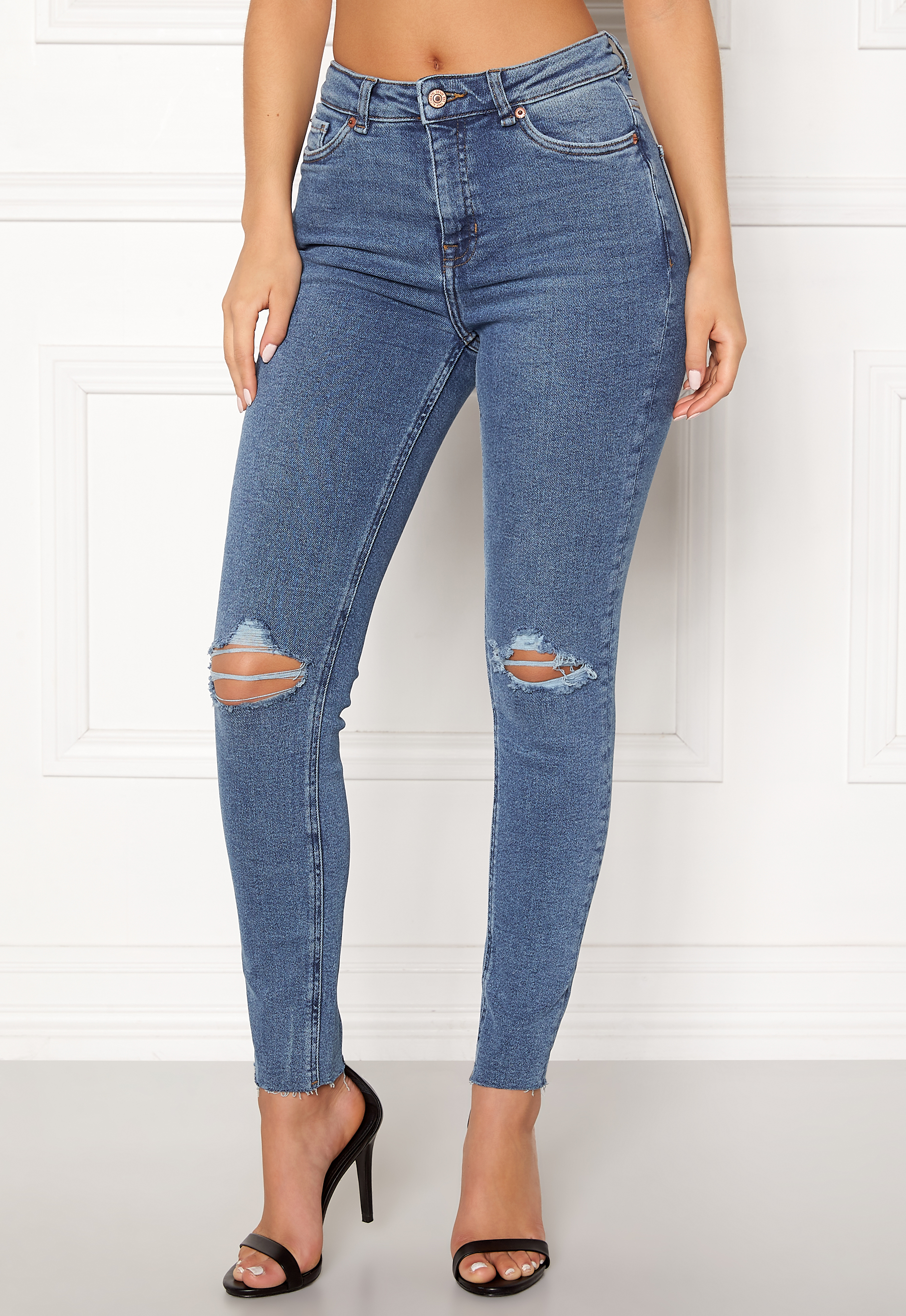 New Look Ripped Cut Off Jeans Mid Blue 