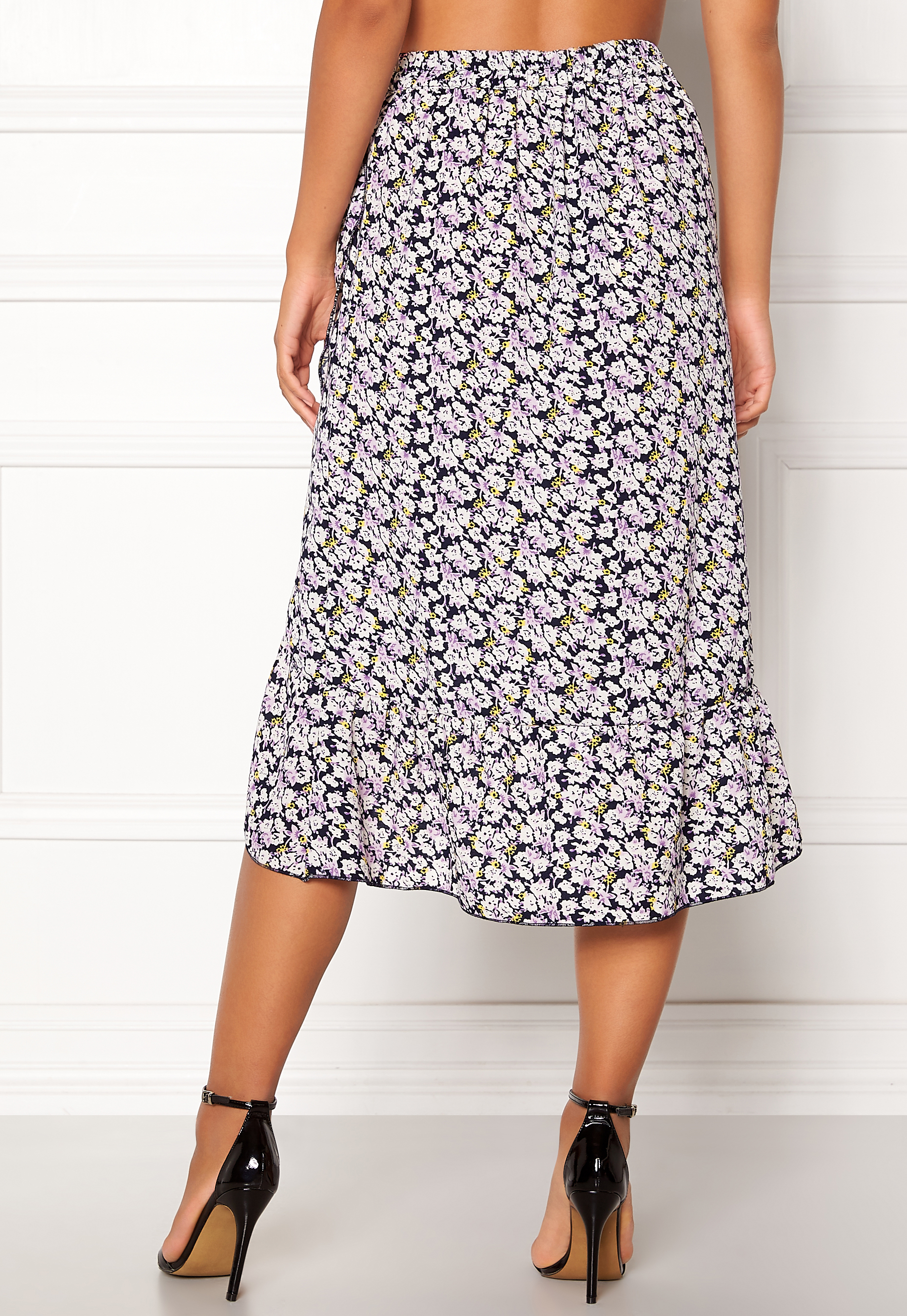 long frill