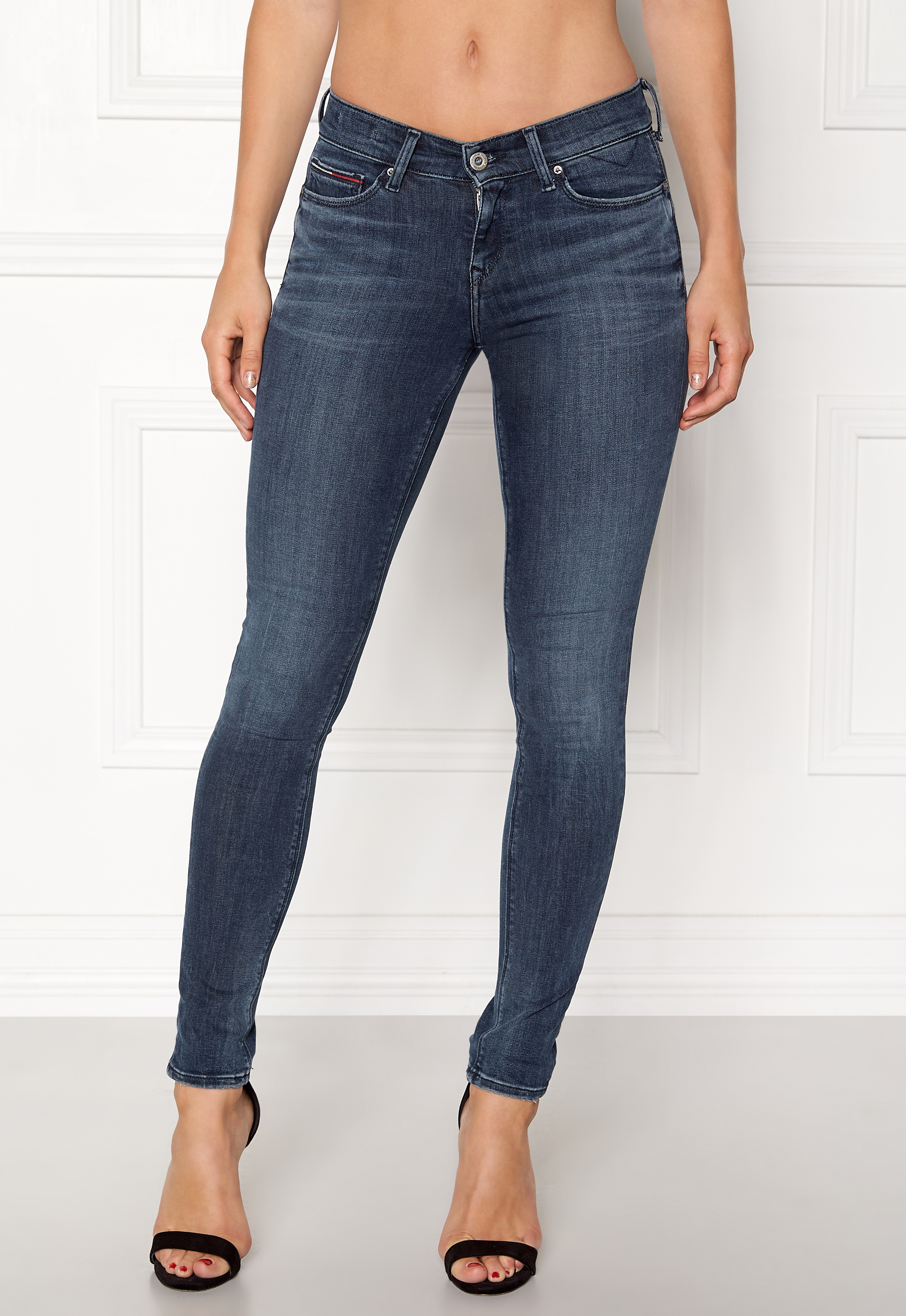 TOMMY JEANS Mid Rise Skinny Nora 