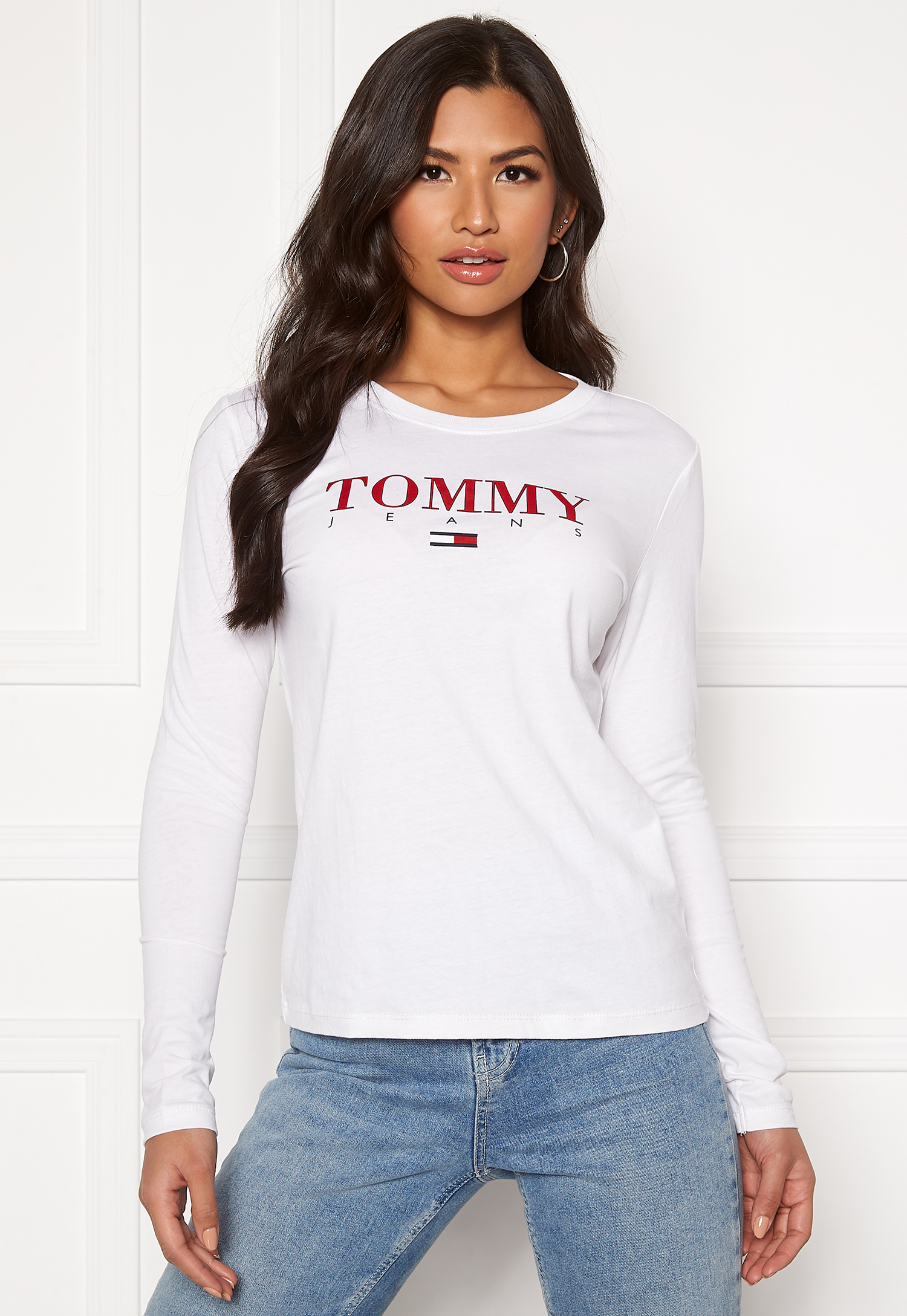 white tommy jeans